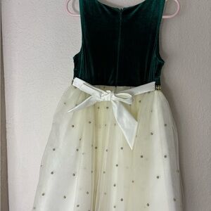 American Princess Girl Party Dress size 5 Green and Off White with Gold Pearls